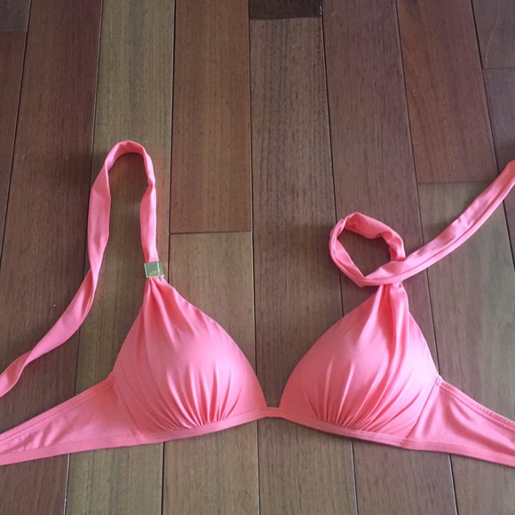 Victoria’s Secret bikini top with padding - Picture 1 of 1